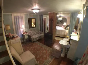Rosanna Cottage