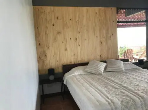 Ladera Hotel