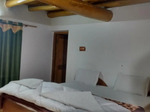 Chubi Sponbo Guest House.