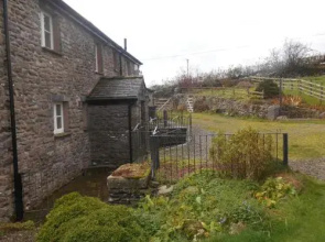 Newbarn Cottage