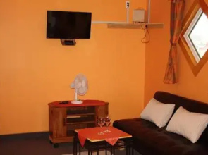 A. Mac Donald Country Inn