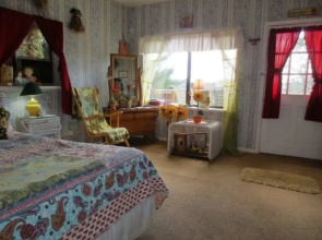 Sunflower Room