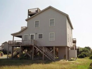 Yankee Traitor II - 4 Br Home