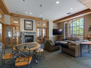 Buffalo Lodge #8372 - 1 Br Condo