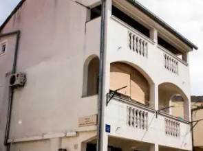 Roko Apartments