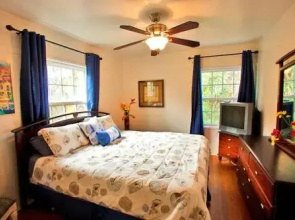 Classic Pacific Beach Two Bedroom