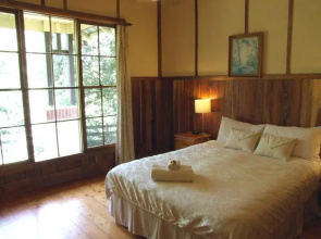 Burrum River Retreat Apollo Bay Accommodation