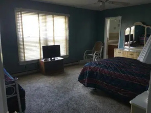 Mayflower Apartments