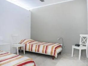 Caribbean Court 306