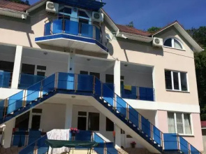 Bely Parus Hotel
