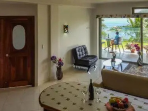 Lake Arenal Condos
