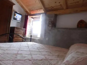 Holiday Home Maslinica