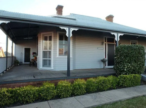 Courthouse Cottage