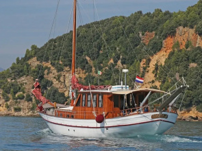 Yacht Suite Cecina