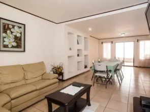 Private Room in Santa Ana Downtown