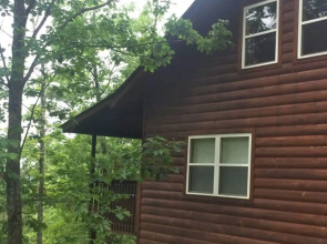 Gatlinburg/Pigeon Forge area - Secluded Luxury Cabin Nature's Romance