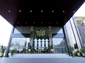 Shanti Clarks Inn Suites
