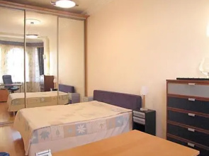 Apartment on Lesi Ukrainky Blvd