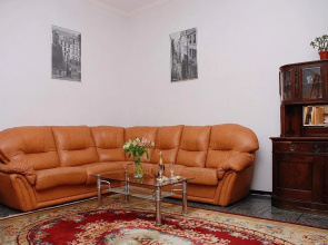 Apartment on Khreshchatyk