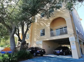 Indian Sunset Beach 7 2 Br Condo by RedAwning
