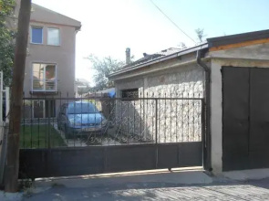 Adzija House