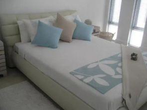 Kingston Shore Villas