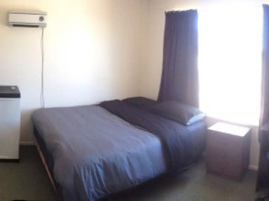 Kiwi Group Accommodation Barlow Hostel