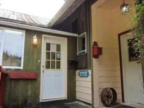 Cedars Inn