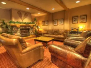 TM407H Tucker Mtn Lodge 1Br 1Ba Hotel Room