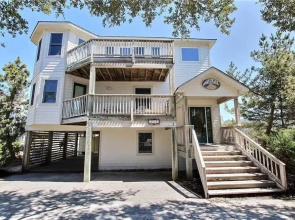 Stargate  3 - 5 Br Home