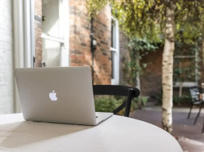 Hero Collection Eleanor