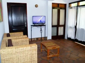 Cafe Roma Guest House