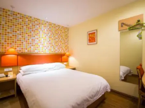 Homeinn Hotel (Dalian Jinzhou Railway Station Stadium)