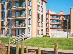Pointe on the Bay