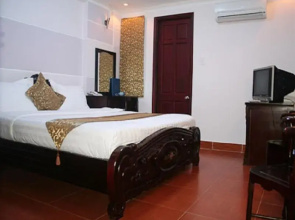 Song Nhat Hotel