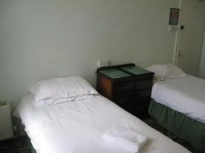 Aaran Central Guesthouse