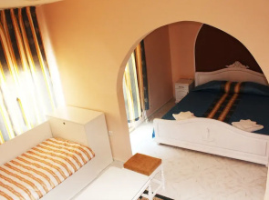 Hotel Paros II
