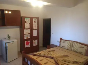 Piqeras Relax Guest house
