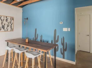 2BR Apt Central PHX by WanderJaunt