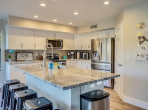 Scottsdale Dream Estate - 6 Br Home