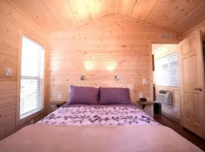 Soledad Canyon Cottage 1