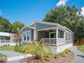 Lake House #10