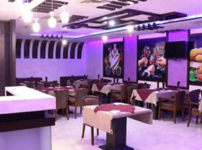OYO Premium Teen Batti Devka Road