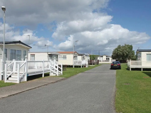 Grattons Cedar Lodges