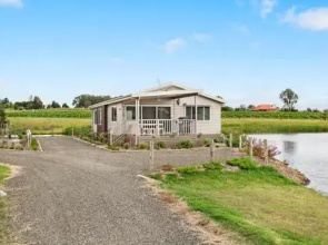 The Lake House @ 201
