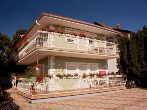 Csilla Apartmanhz