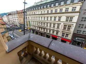 Louvre Loft Apartment