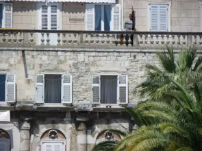 Riva Apartment