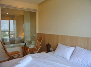 Denen Floor11 at Kanyarat Lakeview Condominium