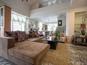 Linyuan Sea View B & B